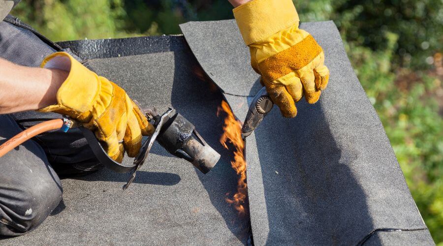 Professional flood damage restoration services in Maunabo, PR